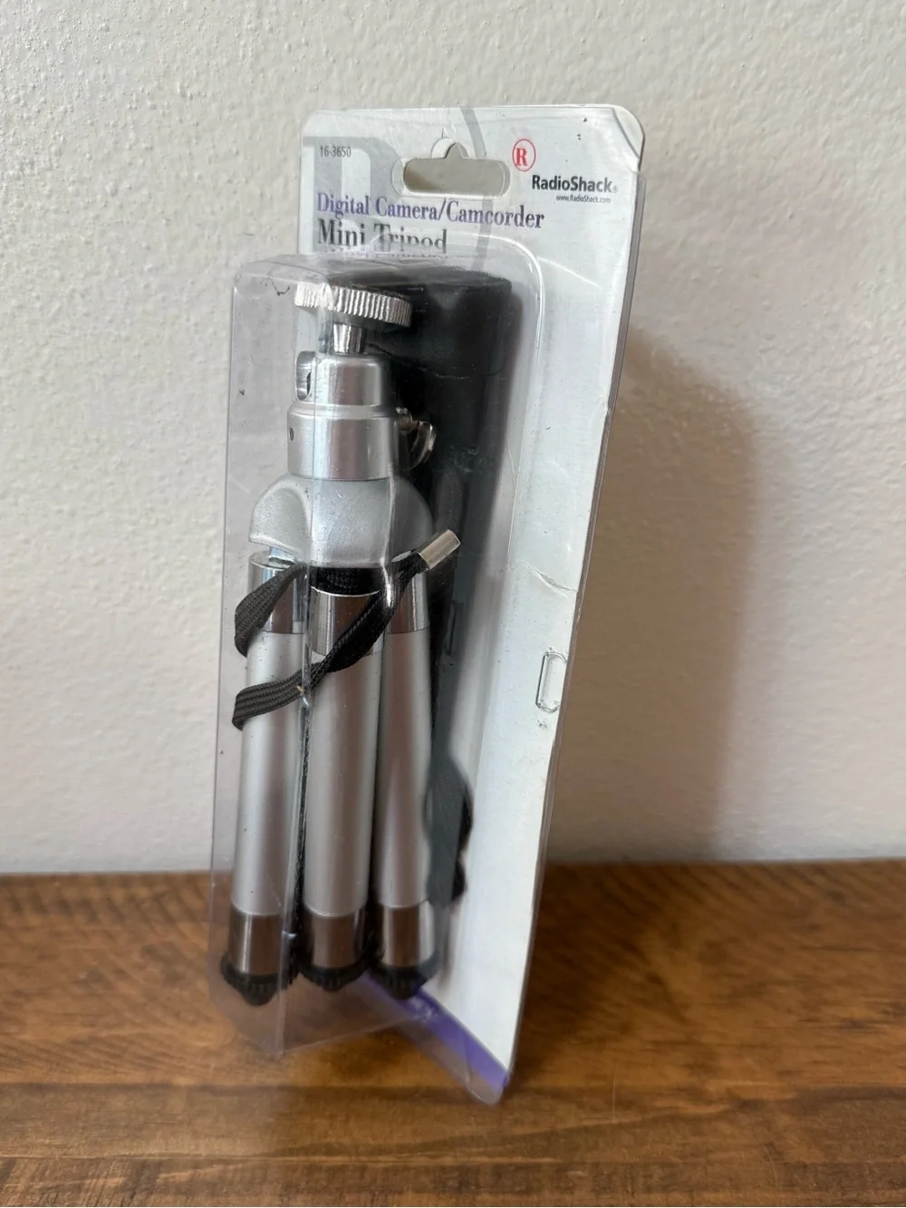 RadioShack Mini Tripod  flip-open legs extend to 9 3/8” nonskid rubber feet